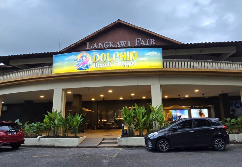 Dolphin Beach Shoppe - Langkawi Fair Mall