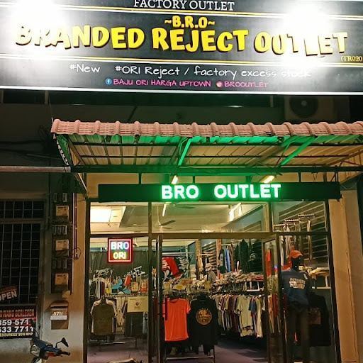 Kedai Pakaian Terbaik di Cukai untuk Gaya Terkini Anda