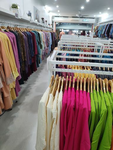 Kedai Pakaian Terbaik di Kuala Kangsar