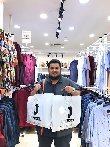 Kedai Pakaian Terbaik di Shah Alam untuk Gaya Terkini