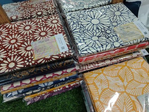 Kedai Pakaian Terbaik di Tanjung Sepat untuk Gaya Harian Anda