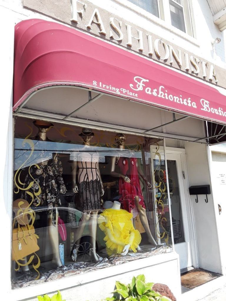 La Fashionista Boutique